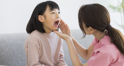 「子どもの歯が折れた」ときはどうする？　子どもの口腔内の怪我に対する処置