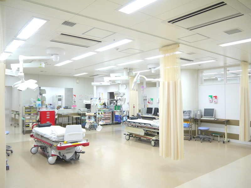 空港のロビー自動的に生成された説明