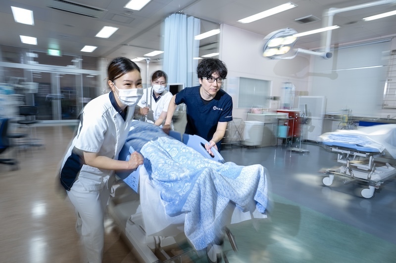 救命救急科（新小文字病院ご提供）