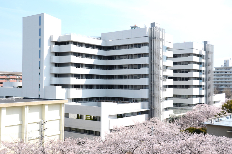 病院外観（自衛隊中央病院ご提供）