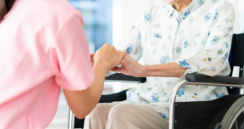 “認知症基本法”で何が変わる？ 共生社会の実現、予防、意思決定支援