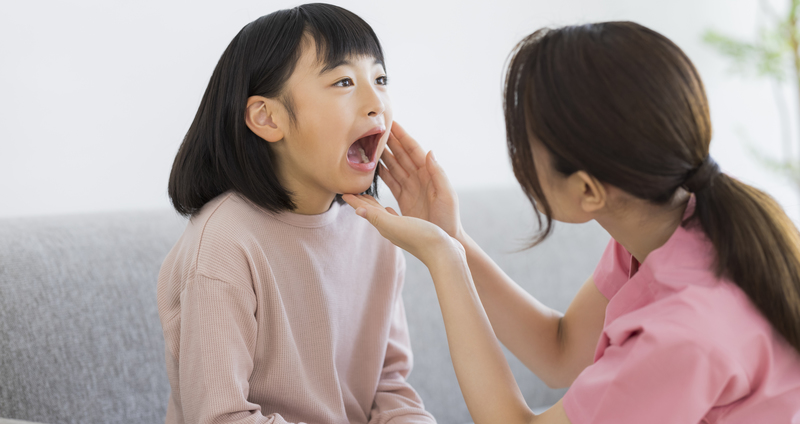「子どもの歯が折れた」ときはどうする？　子どもの口腔内の怪我に対する処置