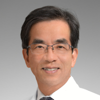 苅尾 七臣 先生